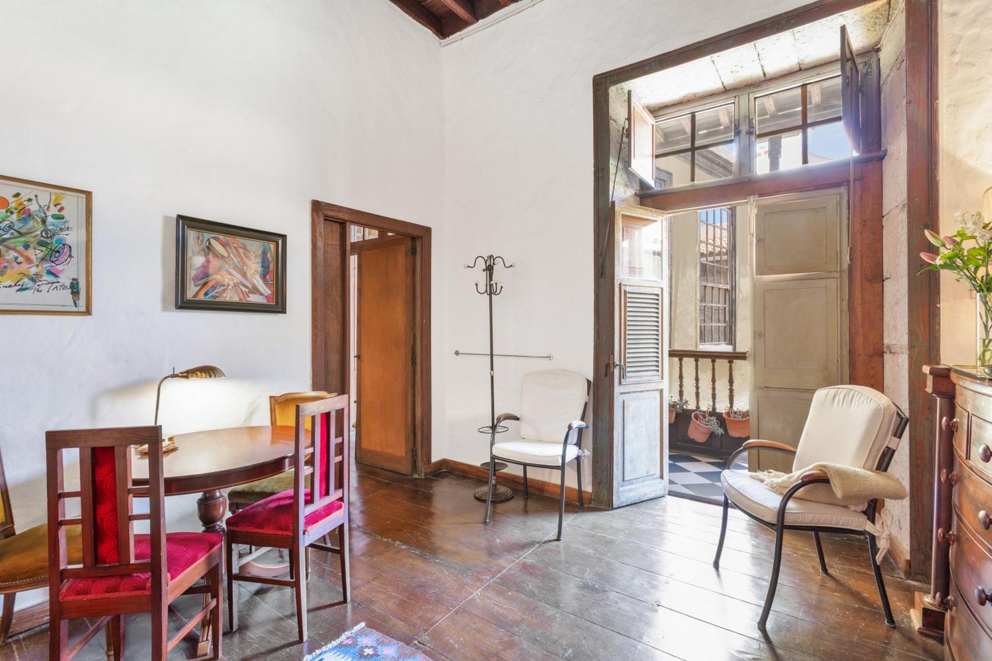 Casa Montesdeoca - Jacaranda ลาสปัลมาส เด กรานคานาเรีย ภายนอก รูปภาพ
